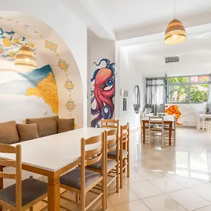 Hostel Hasta La Vista, Sarande